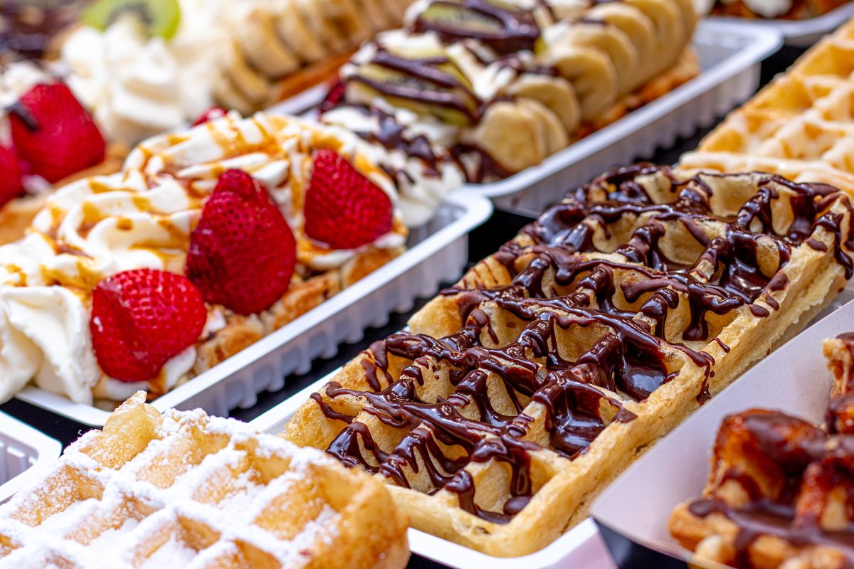 belgian waffles with choc