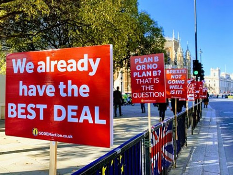 brexit-signs-london