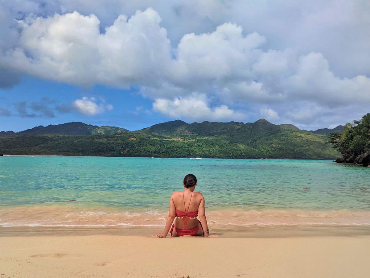 tourist on beach las galeras